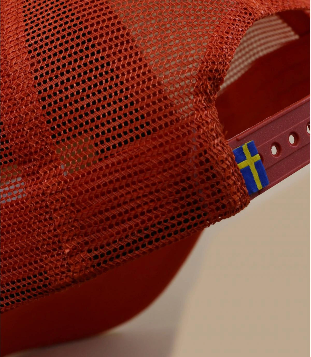 Fjallraven 1960 Logo Langtradarkeps Rowan Red 3 Fjallraven 1960 Logo Langtradarkeps Rowan Red – Image 3