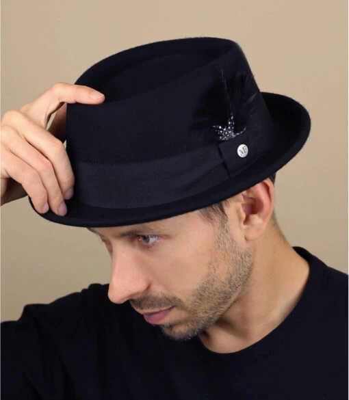 Amalric Noir