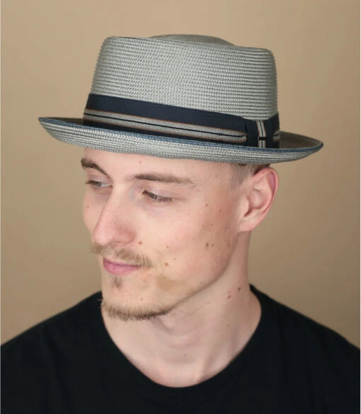 Bailey Carver Grey