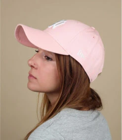 NEW ERA Casquette League Ess 9Forty NY Pink Lemonade