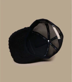 Von Dutch Casquette Trucker Logo Fur Black 11 Von Dutch Casquette Trucker Logo Fur Black -Chapeau De Mode casquette trucker logo fur black 5