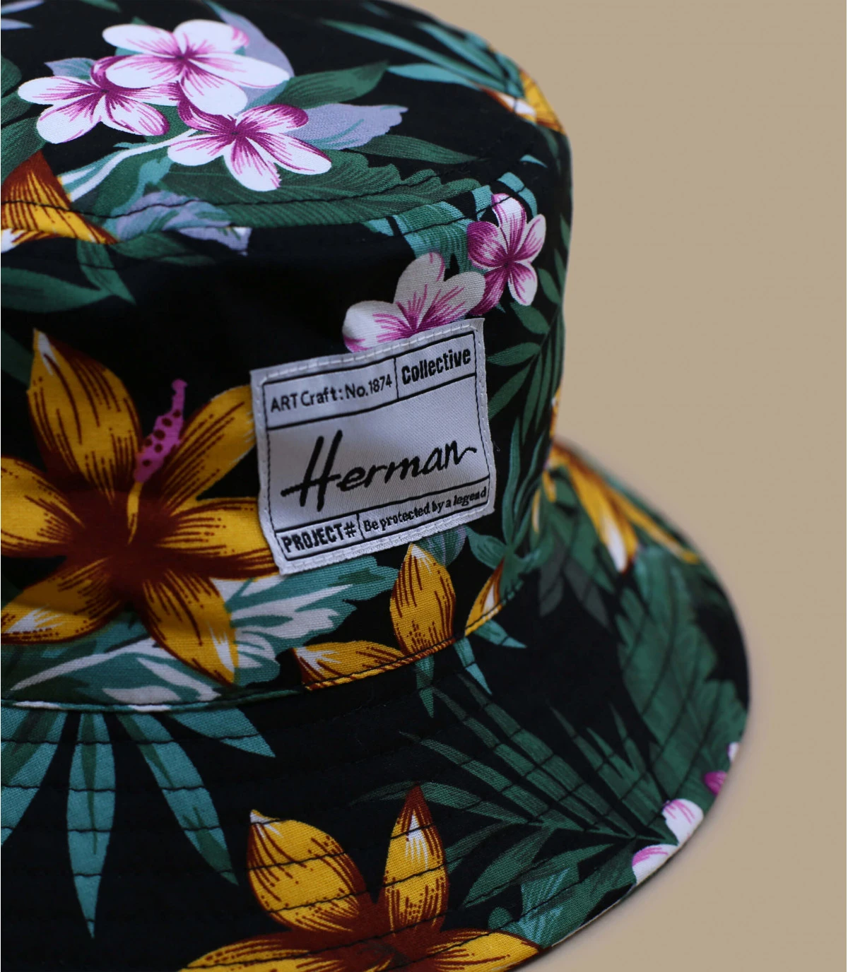 Djibouti Bucket Black 3 Djibouti Bucket Black – Image 3