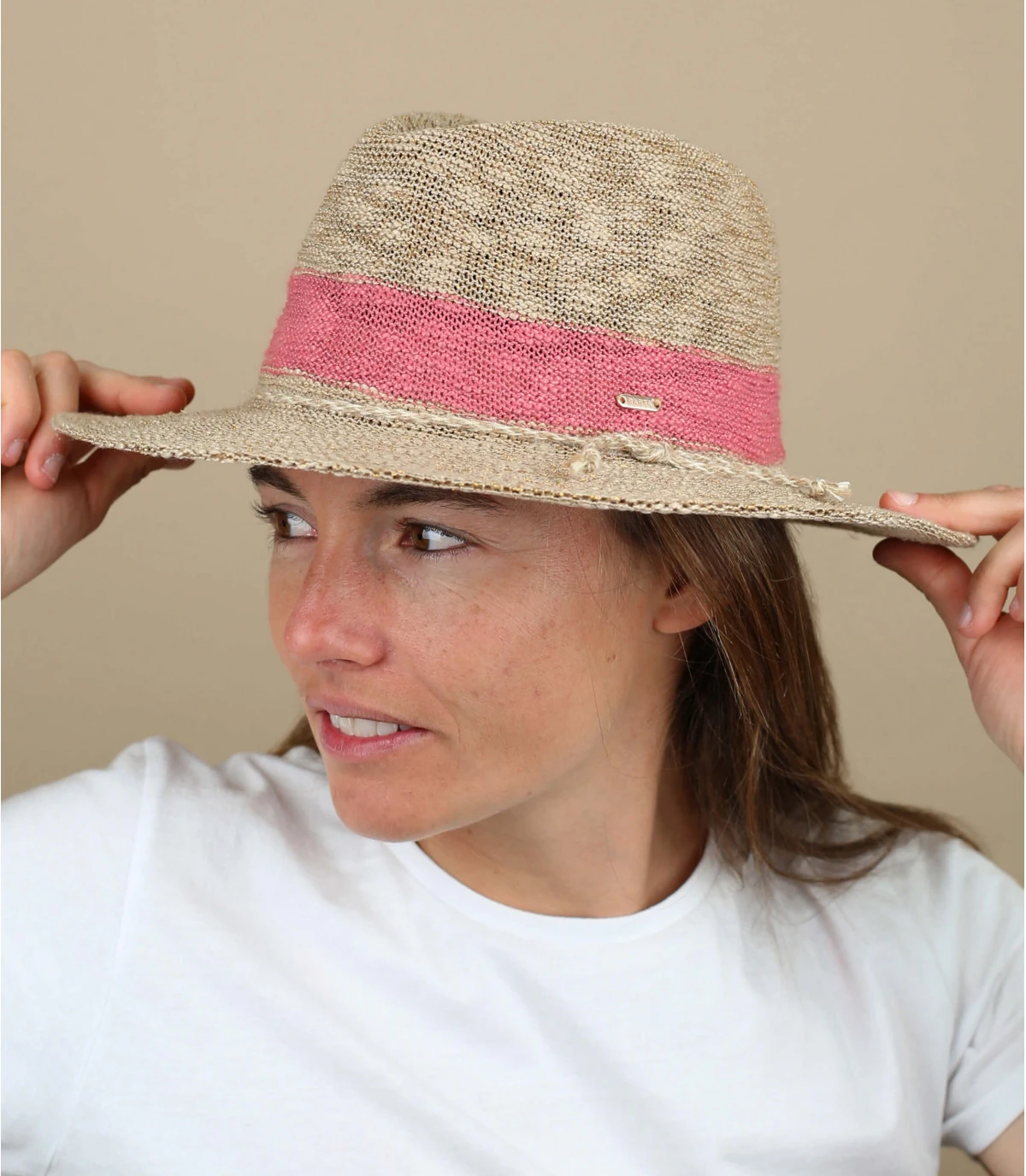 Barts Ponui Lipstick 1 Barts Ponui Lipstick