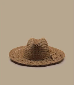 Renata Camel -Chapeau De Mode renata camel 2