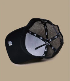 NEW ERA Trucker Le Louvre Vase De Fleurs 11 NEW ERA Trucker Le Louvre Vase De Fleurs -Chapeau De Mode trucker le louvre vase de fleurs 5